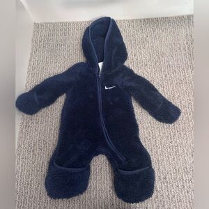 5 for $25 SALE 🎉 Nike Cozy Sherpa Hooded Newborn Snow Suit